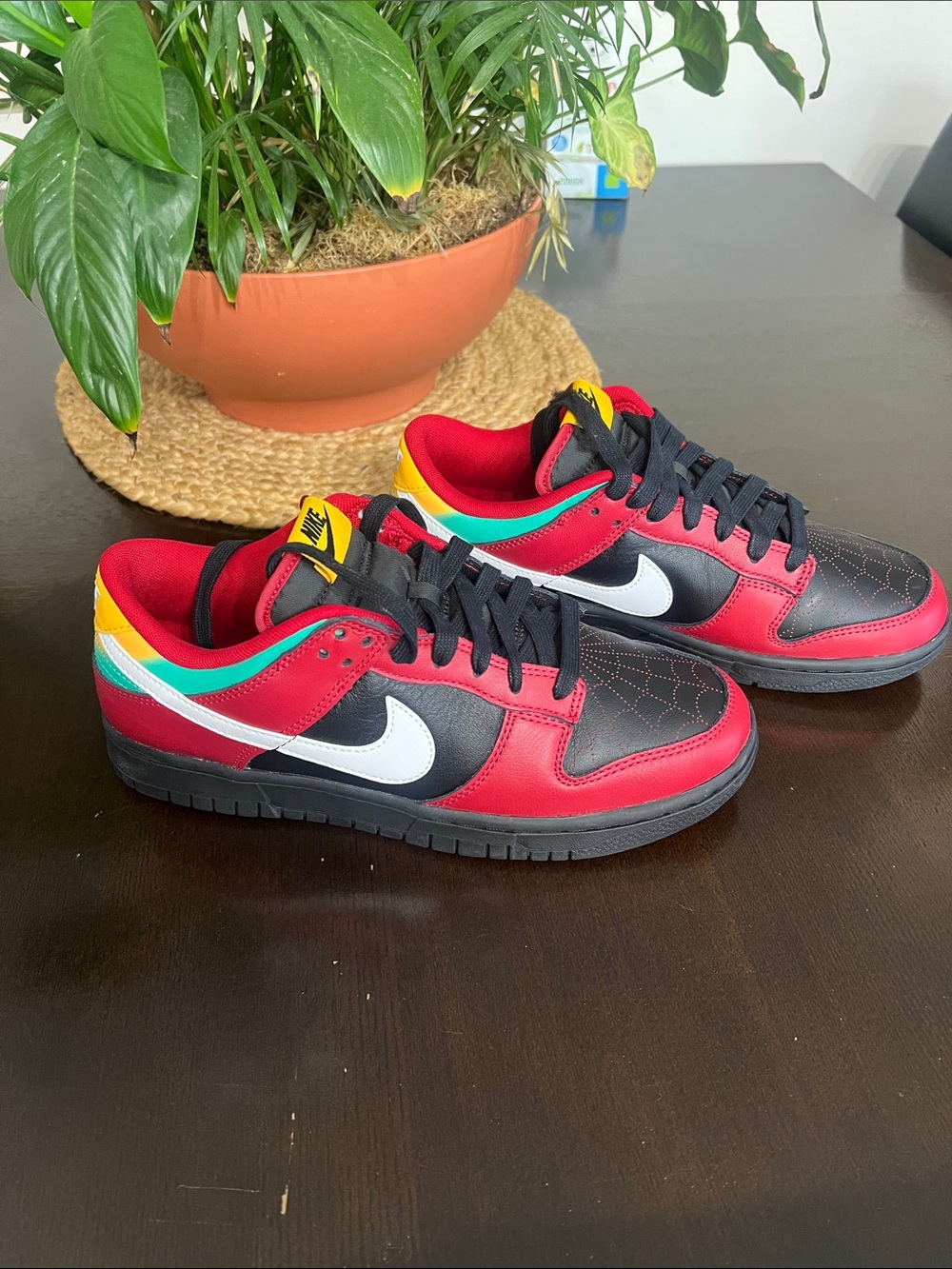 Nike Low-Top Sneakers in Black, Red, White & Teal Accent
